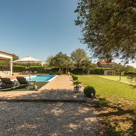 Casa Kamber With Pool * Tinj