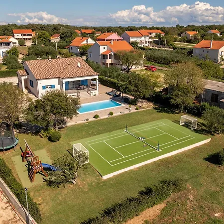 Casa Kamber With Pool *