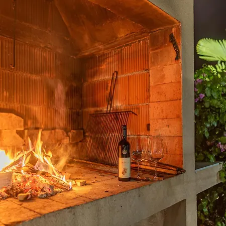 Casa Kamber With Pool *