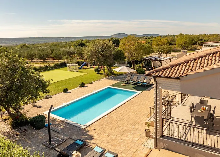 Casa Kamber With Pool