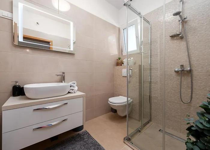 Casa Kamber With Pool Villa *