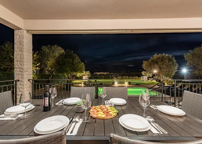 Casa Kamber With Pool Villa