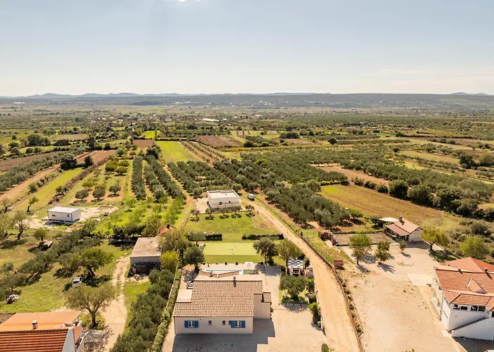 Casa Kamber With Pool Villa *