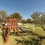 Casa Kamber With Pool Villa Tinj