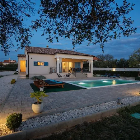 Casa Kamber With Pool