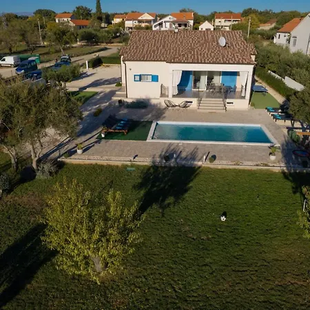Casa Kamber With Pool