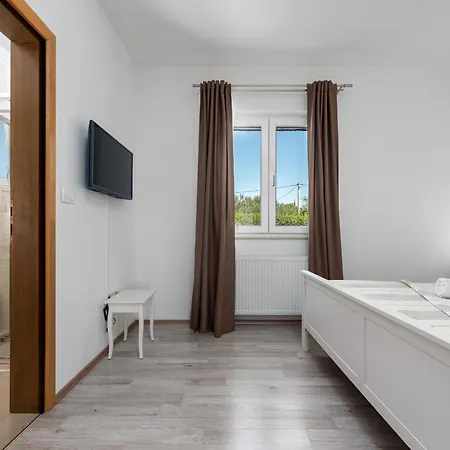 Casa Kamber With Pool