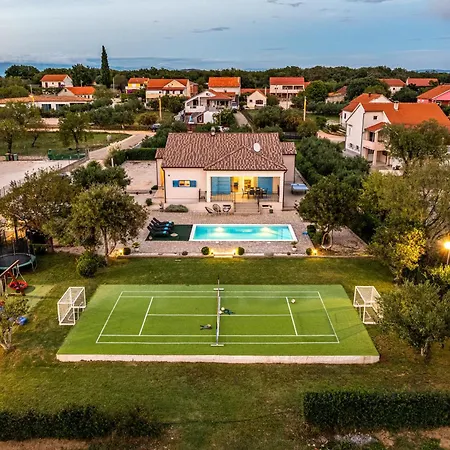 Casa Kamber With Pool *