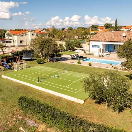 Casa Kamber With Pool * Tinj