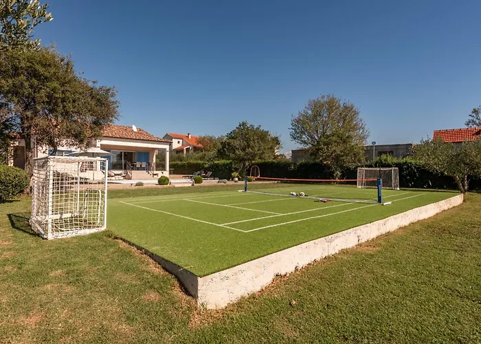 Casa Kamber With Pool Вилла Tinj